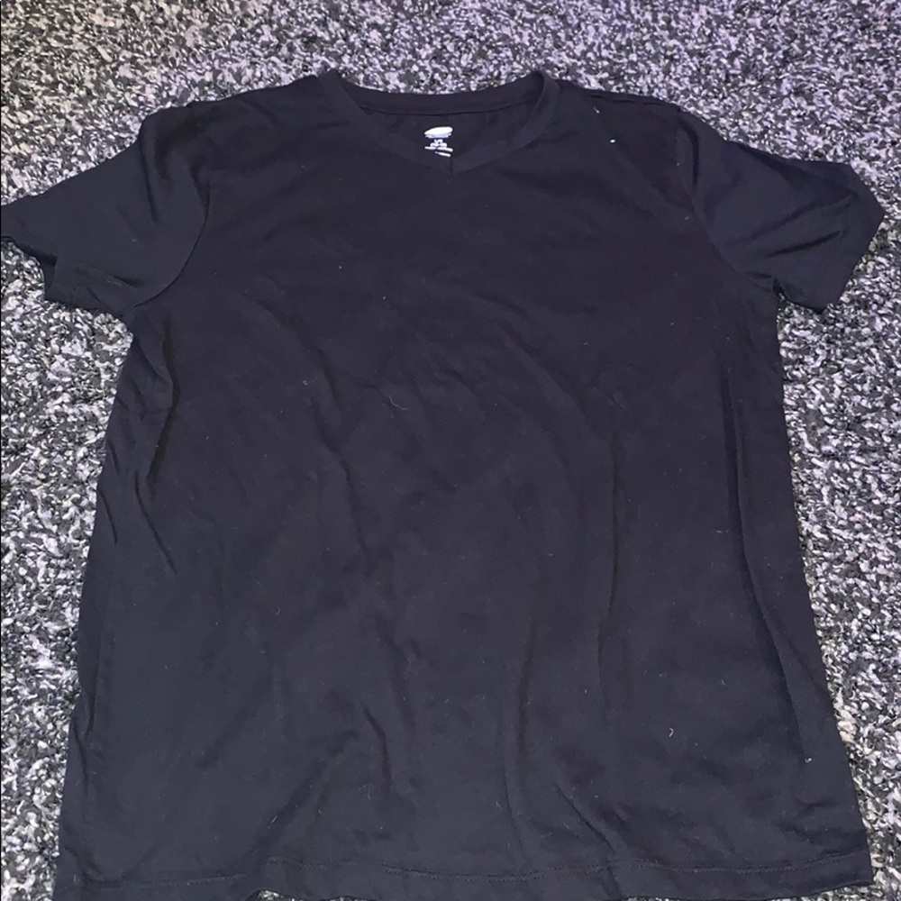 Black old navy v-neck